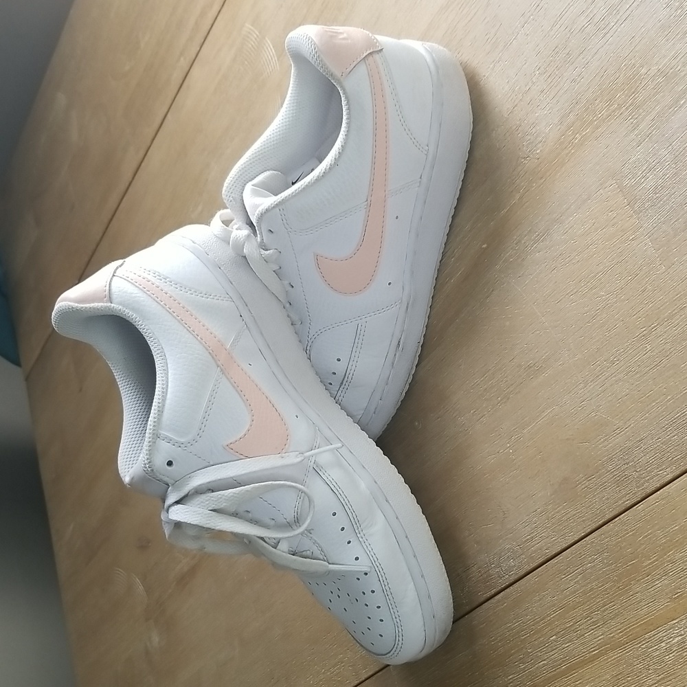 Nike Women  White Sneakers with Light Pink Swoosh